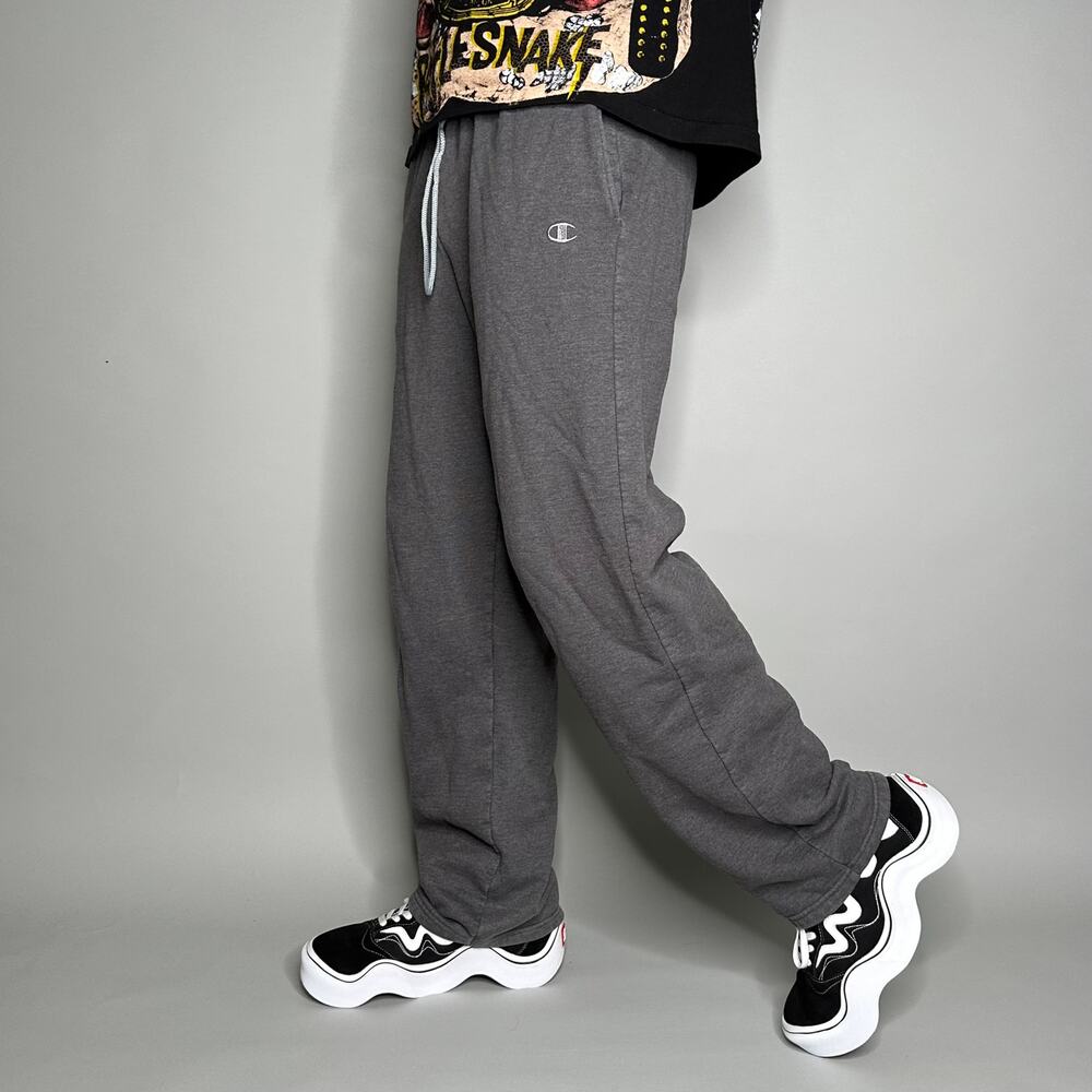 Vintage Y2K Champion Sweatpants Mens M Relaxed Fit Iron Grey Cotton Embroidered